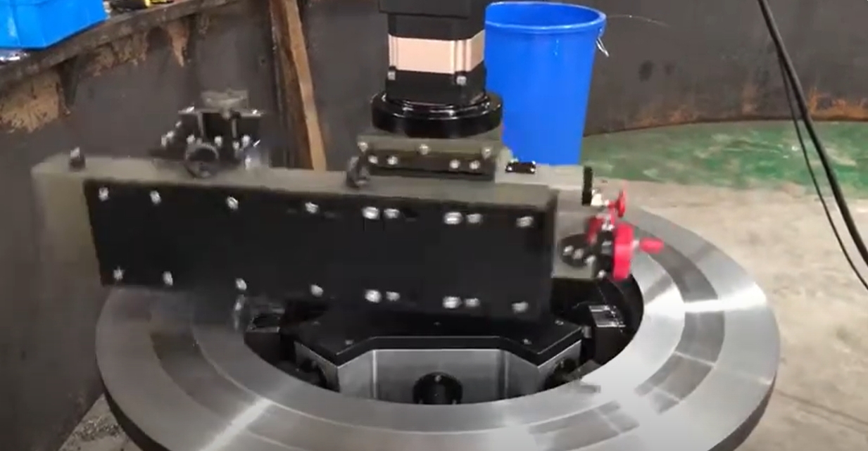 FI40 6&quot;-40&quot; Flange facing machine